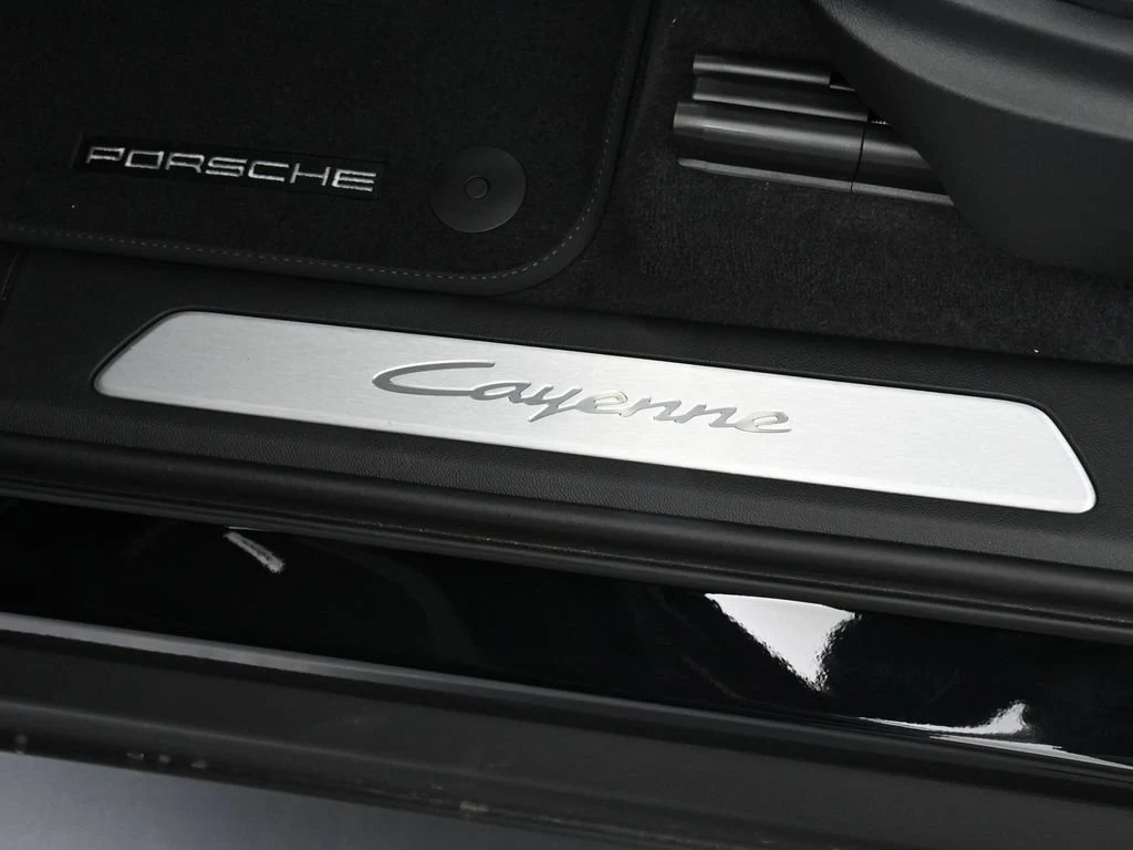2026 Porsche Cayenne interior, door sill, Black