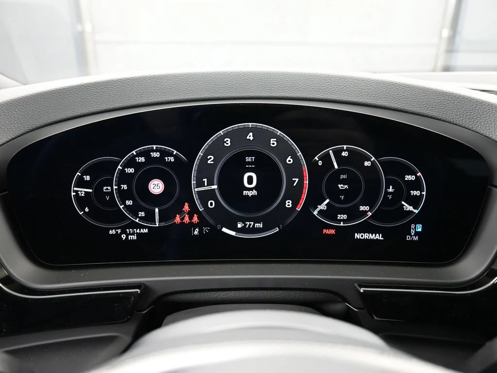 2026 Porsche Cayenne interior, Black
