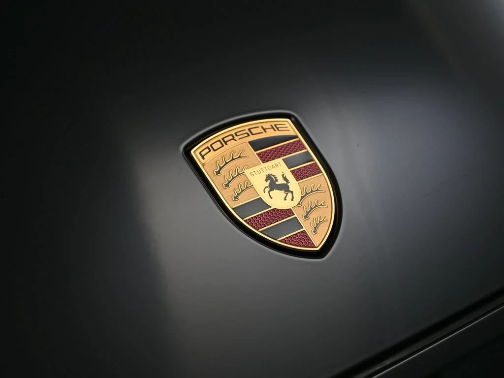 2026 Porsche Cayenne E-Hybrid Coupe, detail