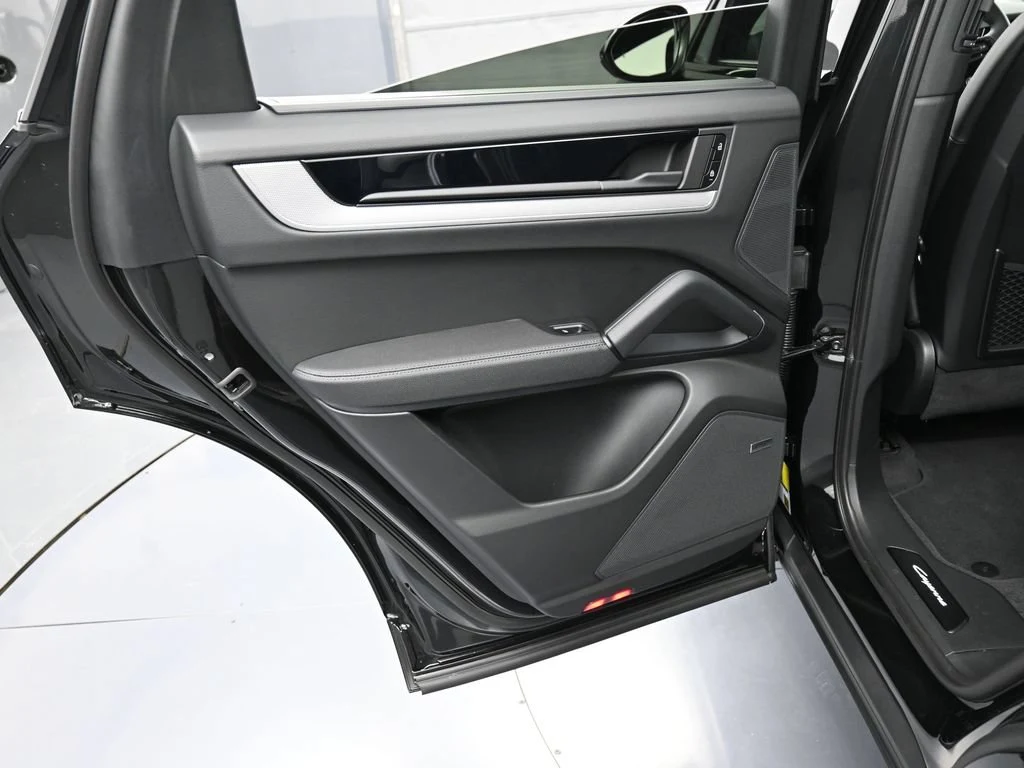 2026 Porsche Cayenne E-Hybrid Coupe interior, door panel, Black