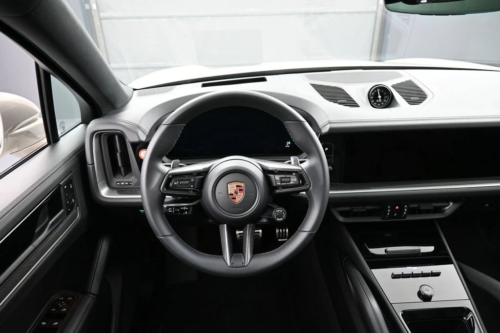 2026 Porsche Cayenne S Coupe interior, dashboard