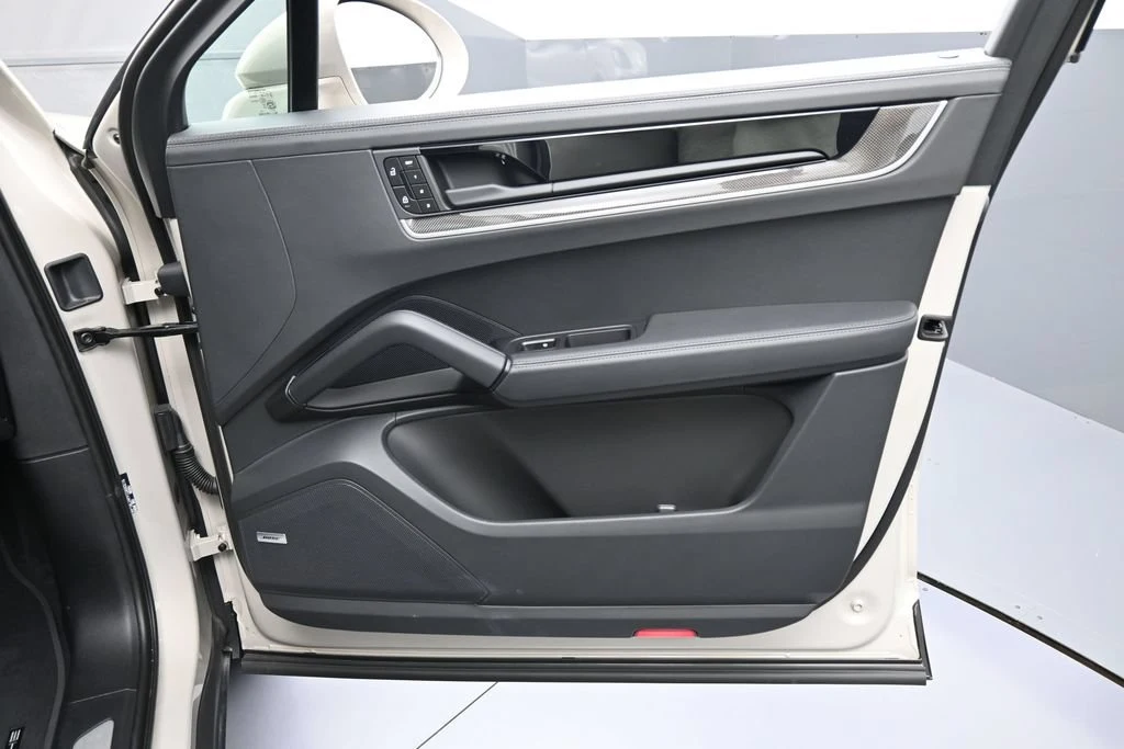 2026 Porsche Cayenne S Coupe interior, door panel