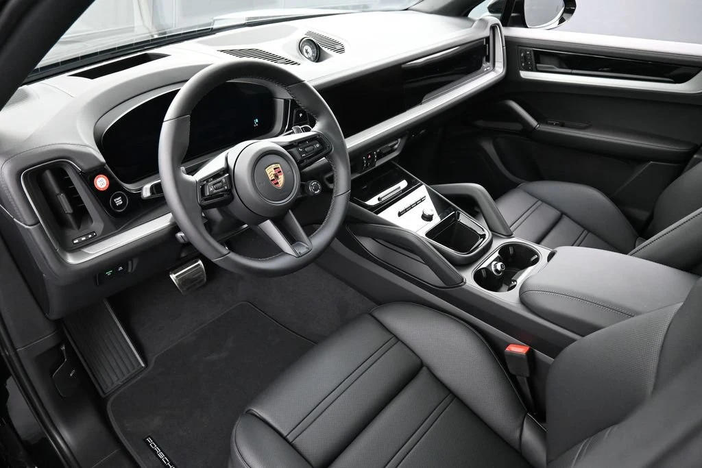 2026 Porsche Cayenne S Coupe interior, Black