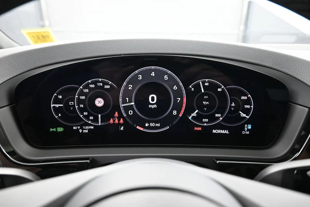 2026 Porsche Cayenne S Coupe interior, Black