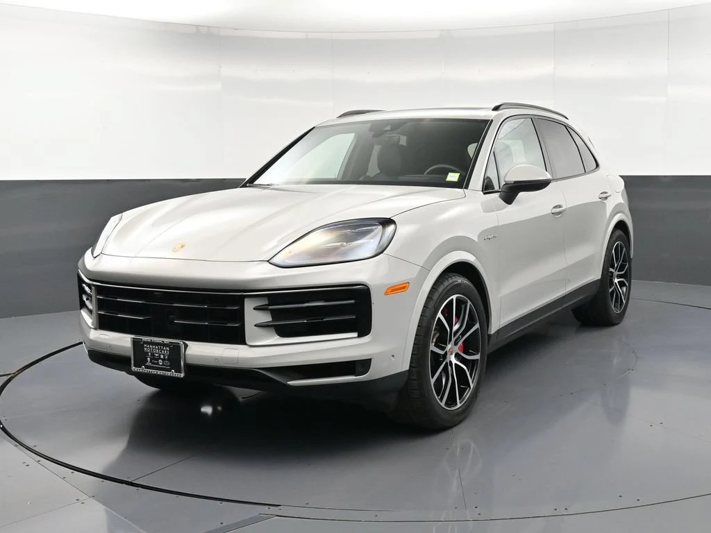 2025 Porsche Cayenne S E-Hybrid for sale in New York, New York