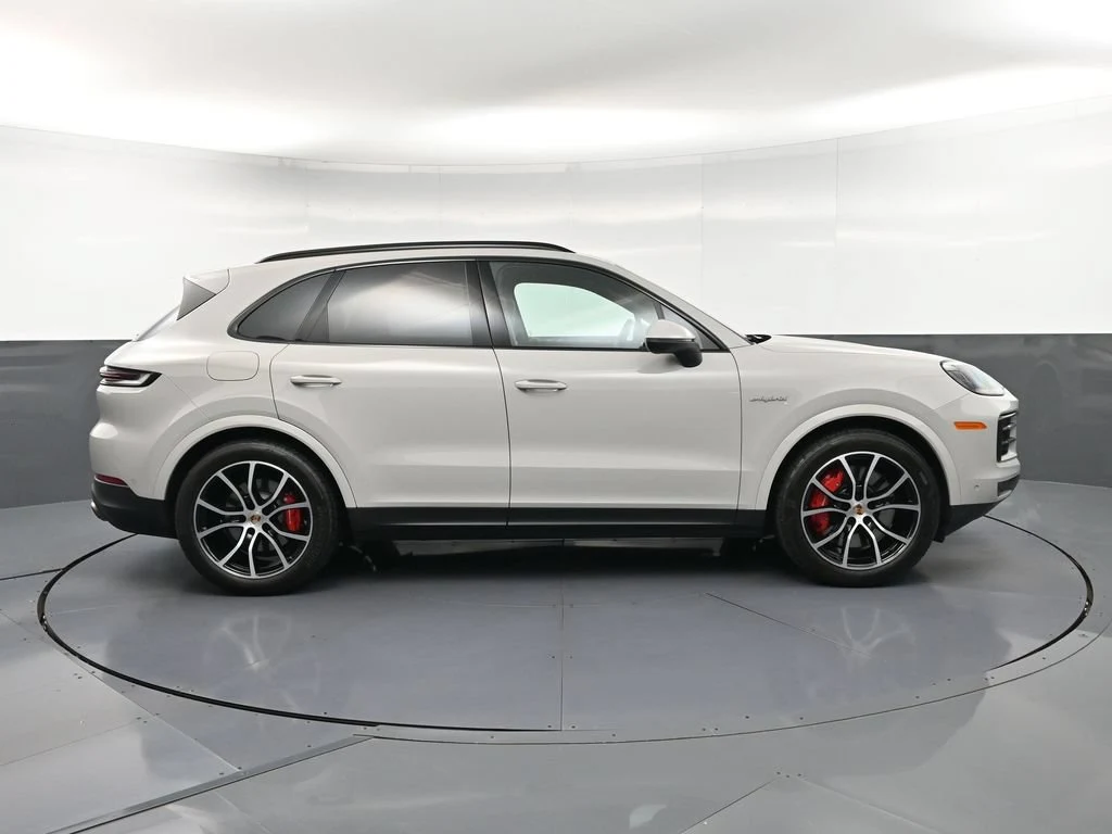 2025 Porsche Cayenne S E-Hybrid for sale, exterior, Grey