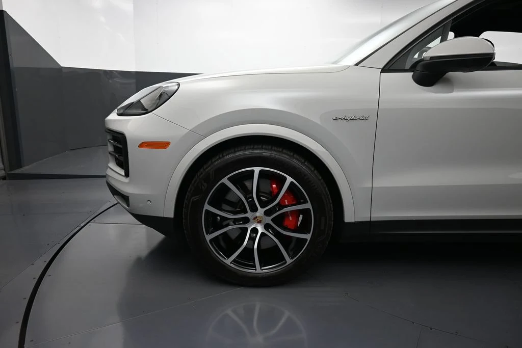 2025 Porsche Cayenne S E-Hybrid for sale, exterior, Grey