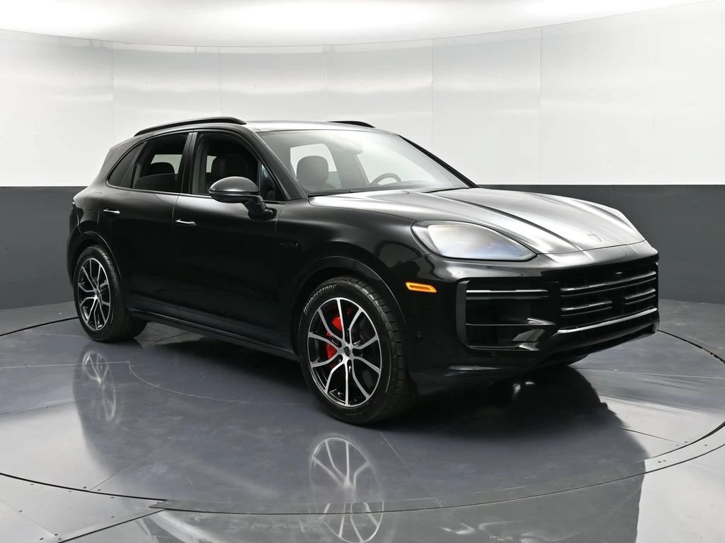 2026 Porsche Cayenne Turbo E-Hybrid for sale, front three-quarter view, Black