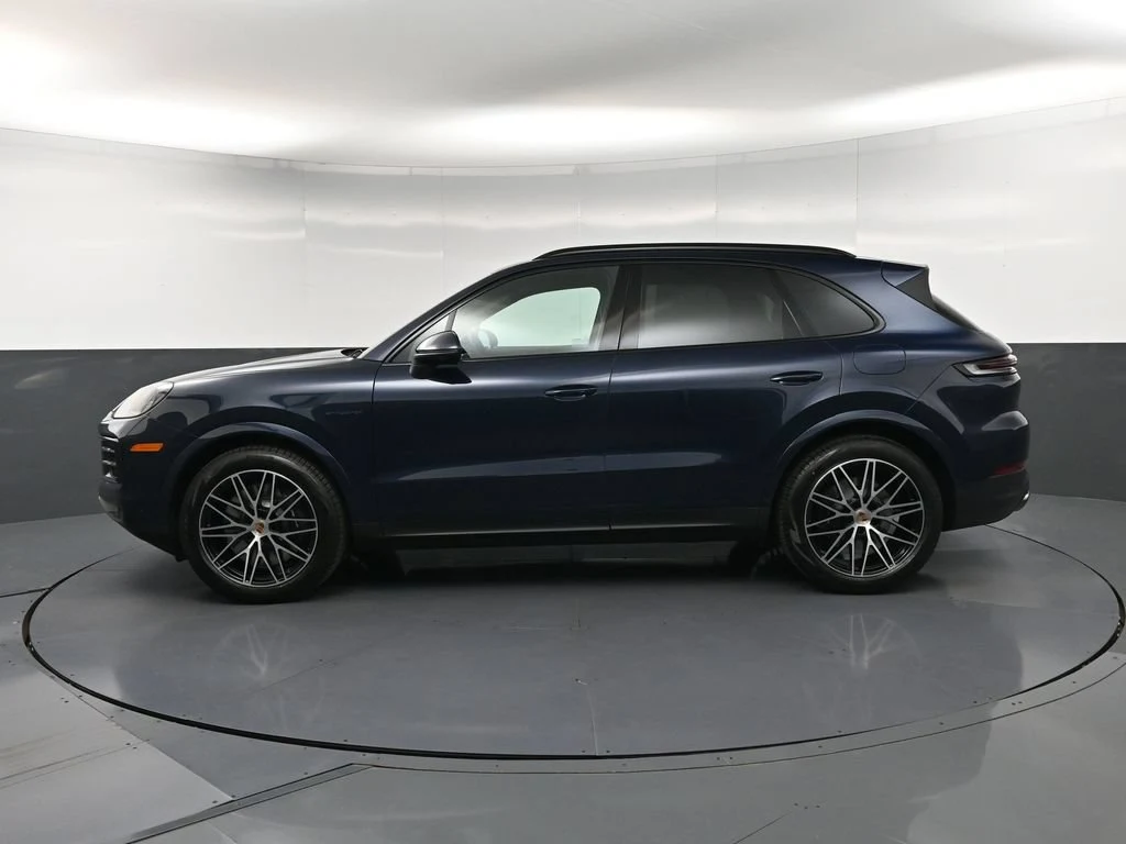2026 Porsche Cayenne E-Hybrid for sale, exterior, Blue