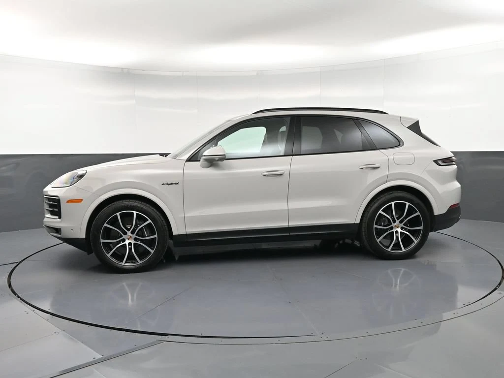 2026 Porsche Cayenne E-Hybrid for sale, exterior, Grey