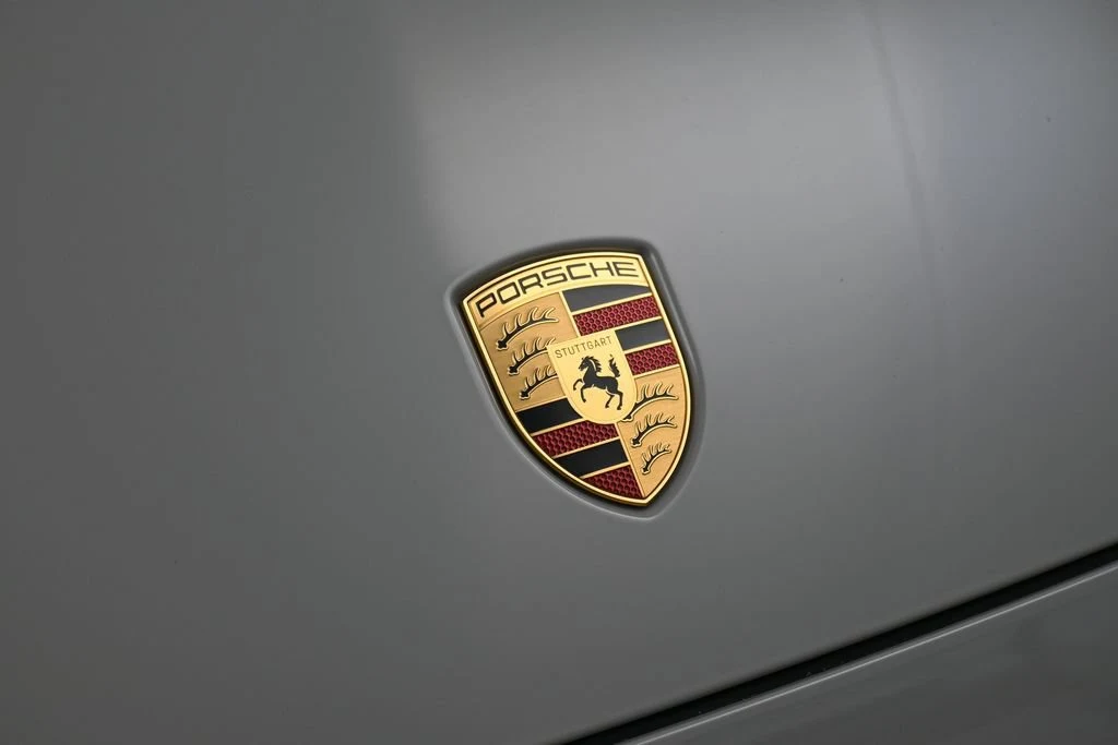 2026 Porsche Cayenne E-Hybrid, detail