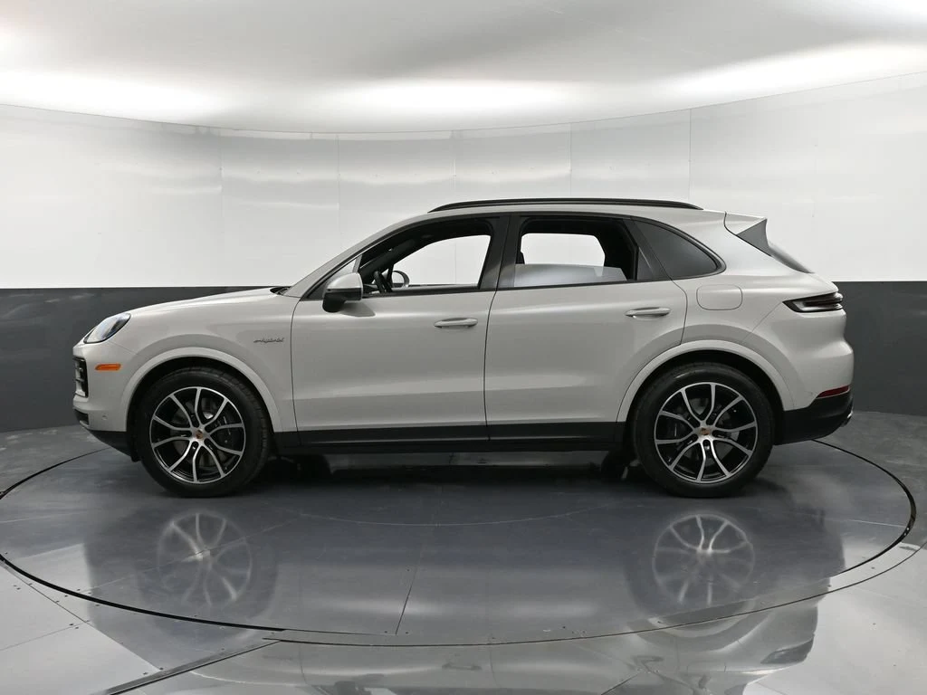 2026 Porsche Cayenne E-Hybrid for sale, exterior, Grey