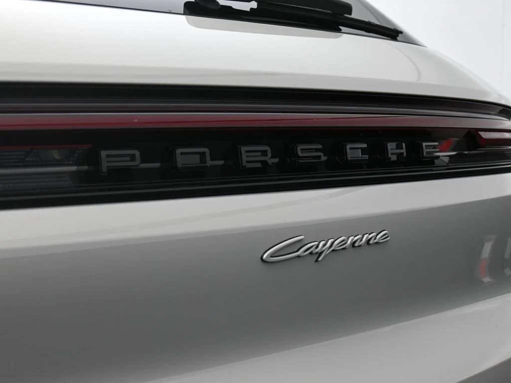 2026 Porsche Cayenne E-Hybrid for sale, photo 13 of 30