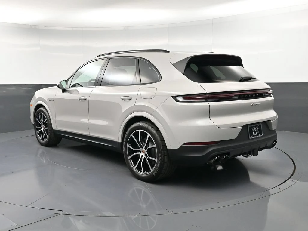 2026 Porsche Cayenne E-Hybrid for sale, exterior, Grey