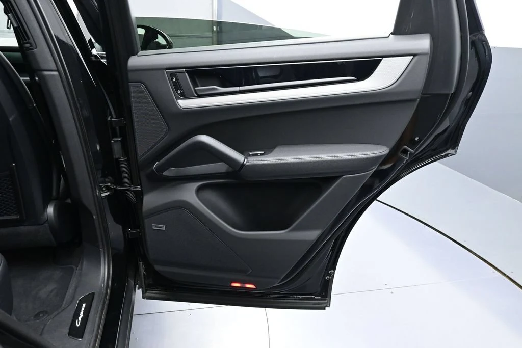2025 Porsche Cayenne E-Hybrid Coupe interior, door panel, Black