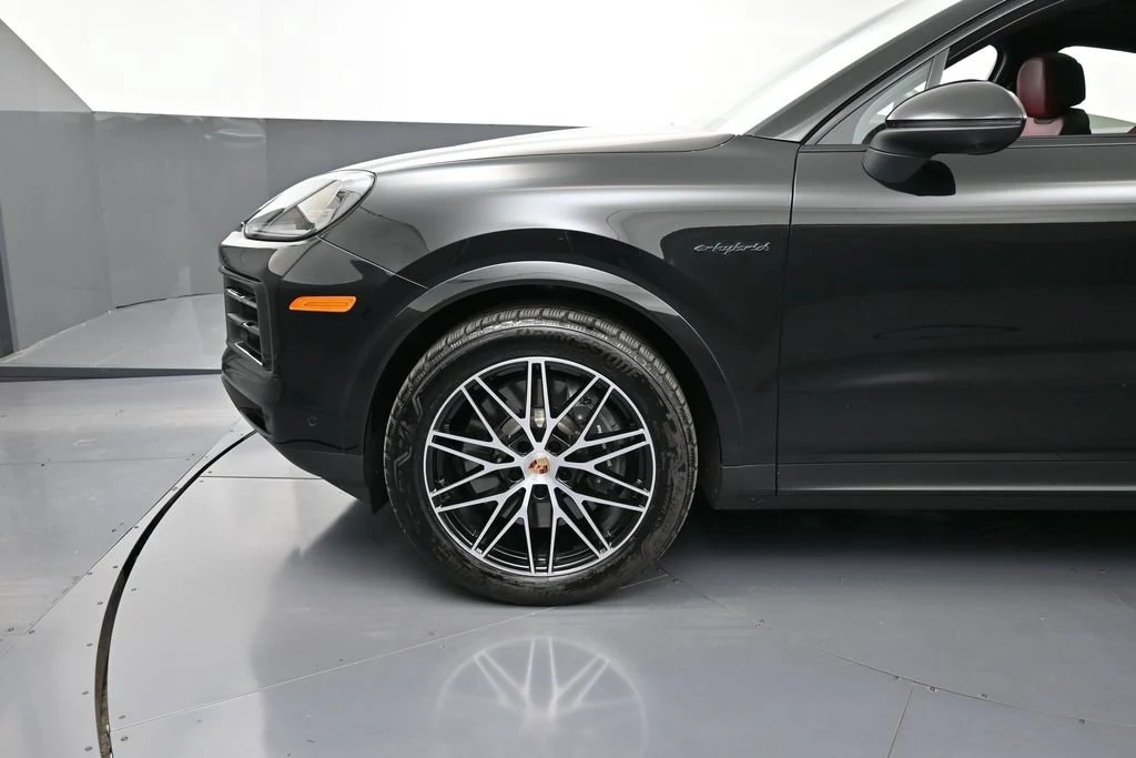 2026 Porsche Cayenne E-Hybrid Coupe for sale, exterior, Black