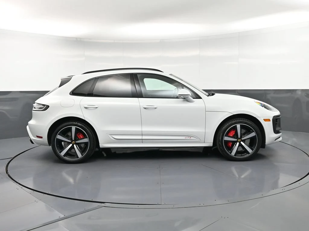 2022 Porsche Macan GTS, side profile, White
