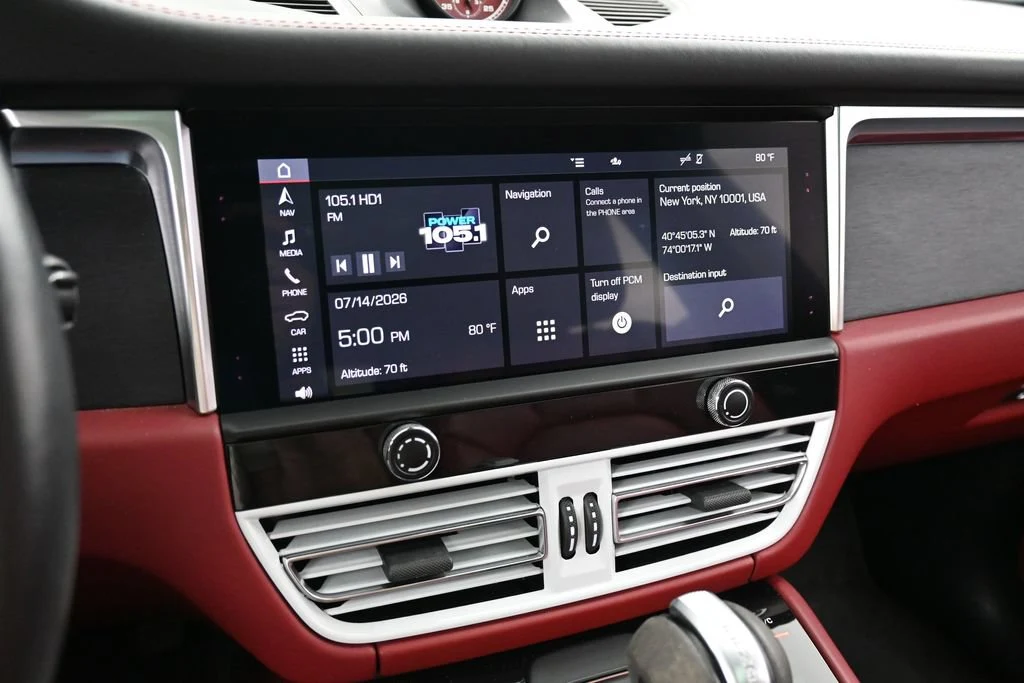 2022 Porsche Macan GTS interior, dashboard, Black/Bordeaux Red