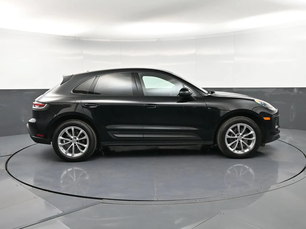 2023 Porsche Macan T for sale, exterior, Black