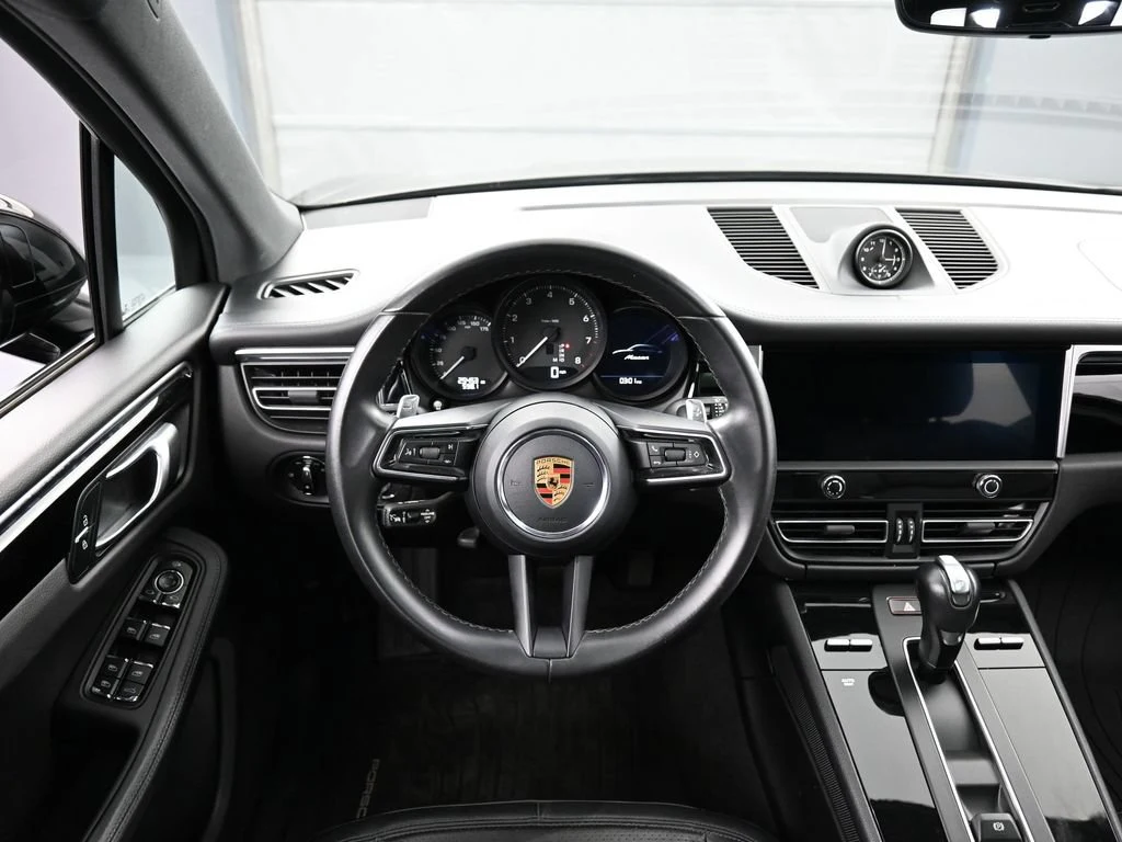 2023 Porsche Macan T interior, dashboard, Black