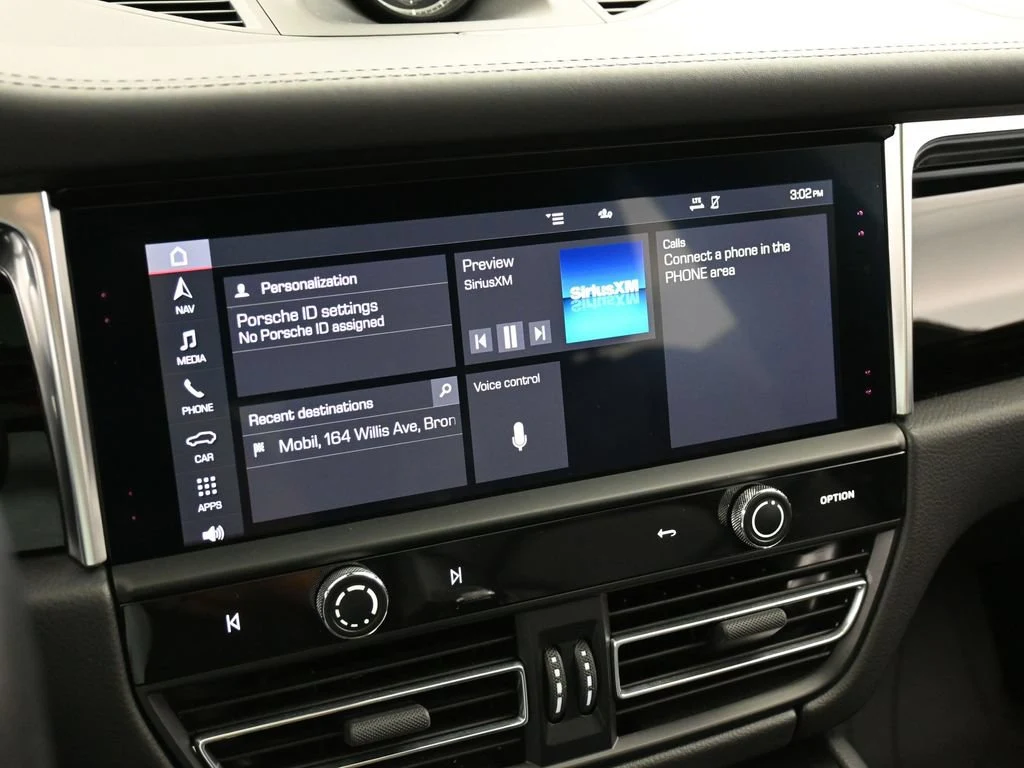 2023 Porsche Macan T interior, dashboard, Black