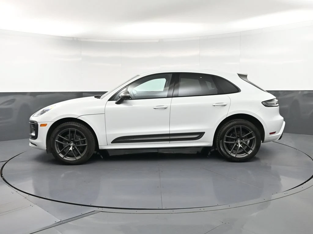 2023 Porsche Macan T for sale, exterior, White