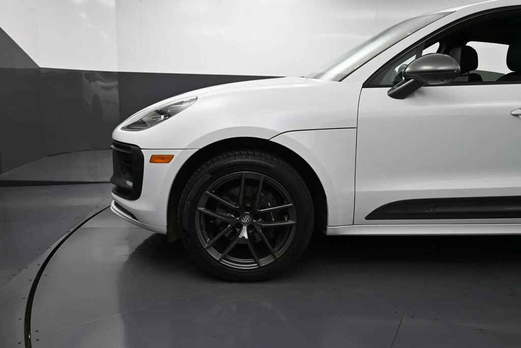 2023 Porsche Macan T for sale, exterior, White