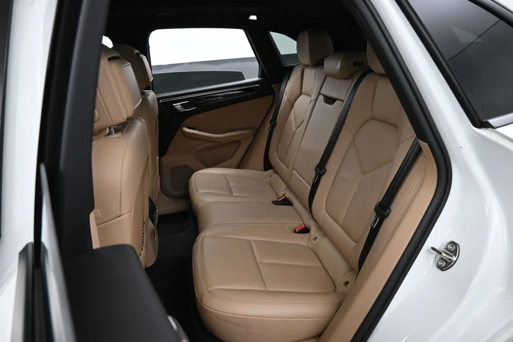 2023 Porsche Macan T interior, seats, Black/Mojave Beige