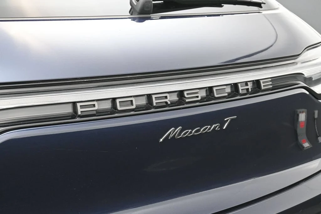 2023 Porsche Macan T for sale, photo 13 of 30