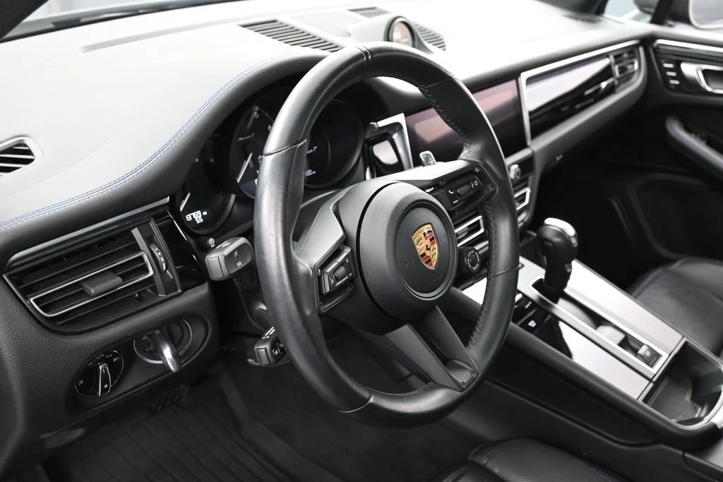 2023 Porsche Macan T interior, Black