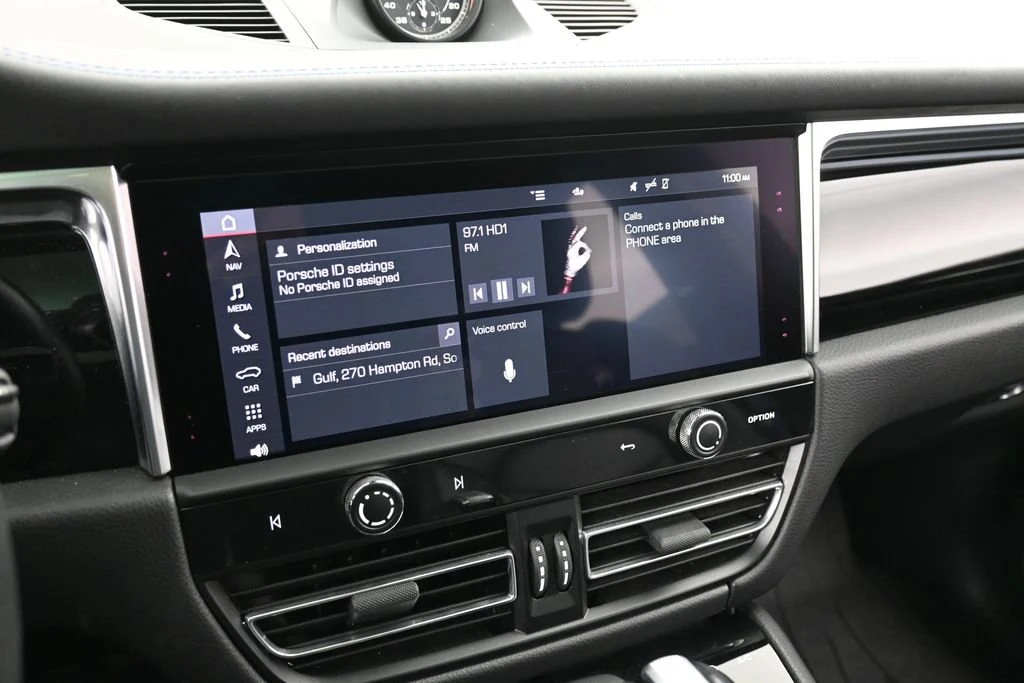 2023 Porsche Macan T interior, Black