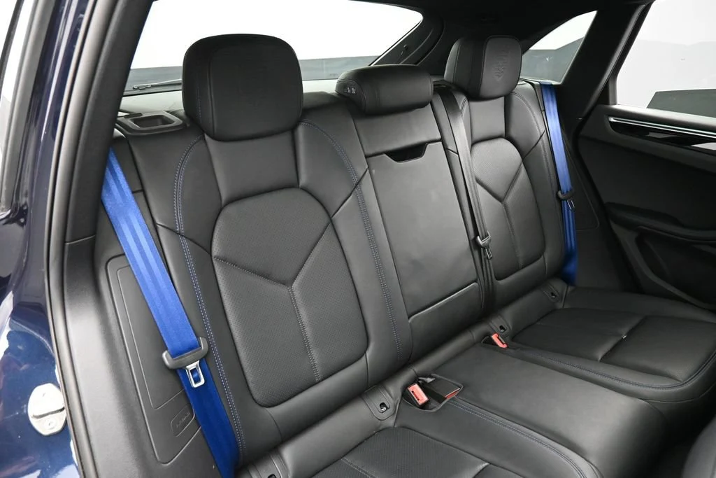 2023 Porsche Macan T interior, seats, Black