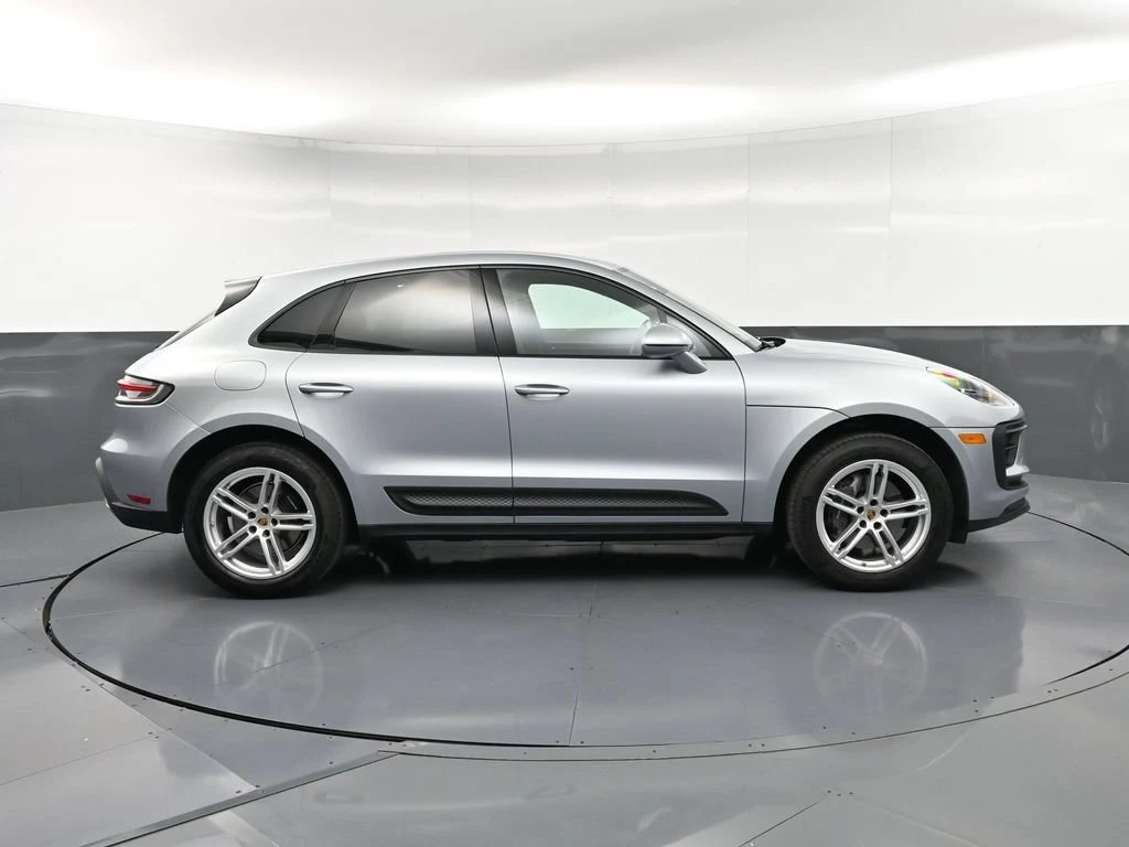 2025 Porsche Macan for sale, exterior, Silver