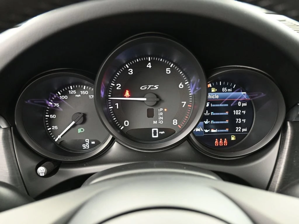2026 Porsche Macan GTS interior, Black