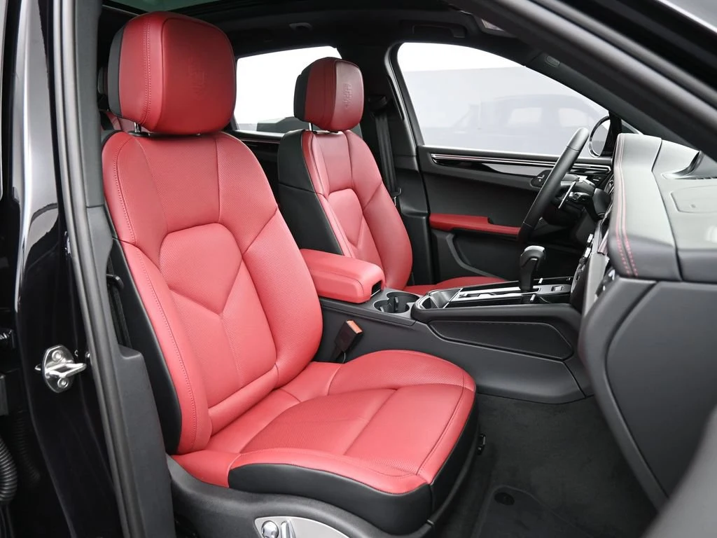 2026 Porsche Macan S interior, seats, Black/Bordeaux Red