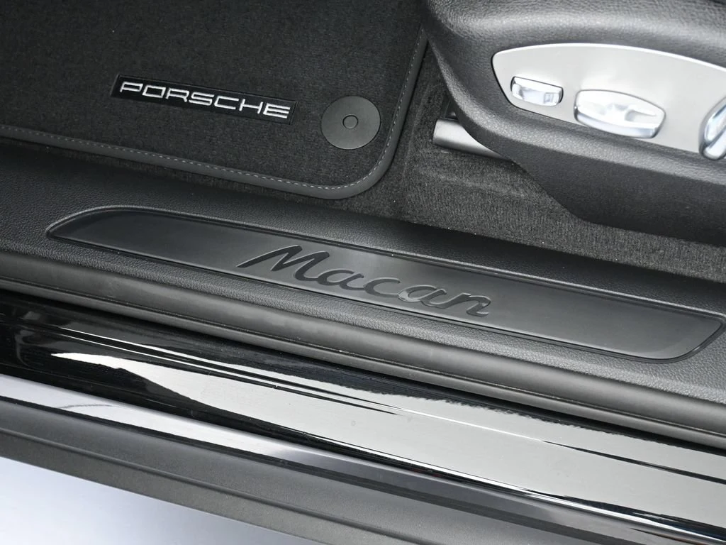 2026 Porsche Macan interior, door sill, Black