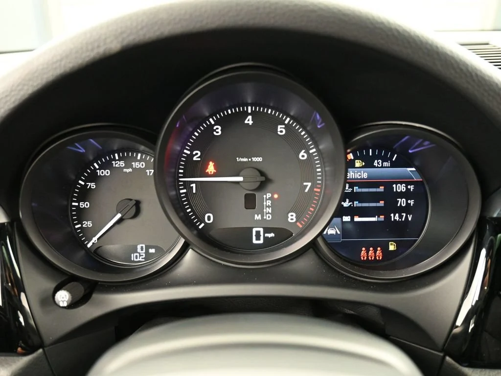 2026 Porsche Macan interior, Black