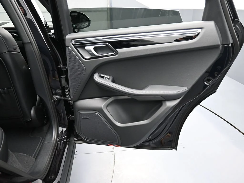 2026 Porsche Macan S interior, door panel, Black