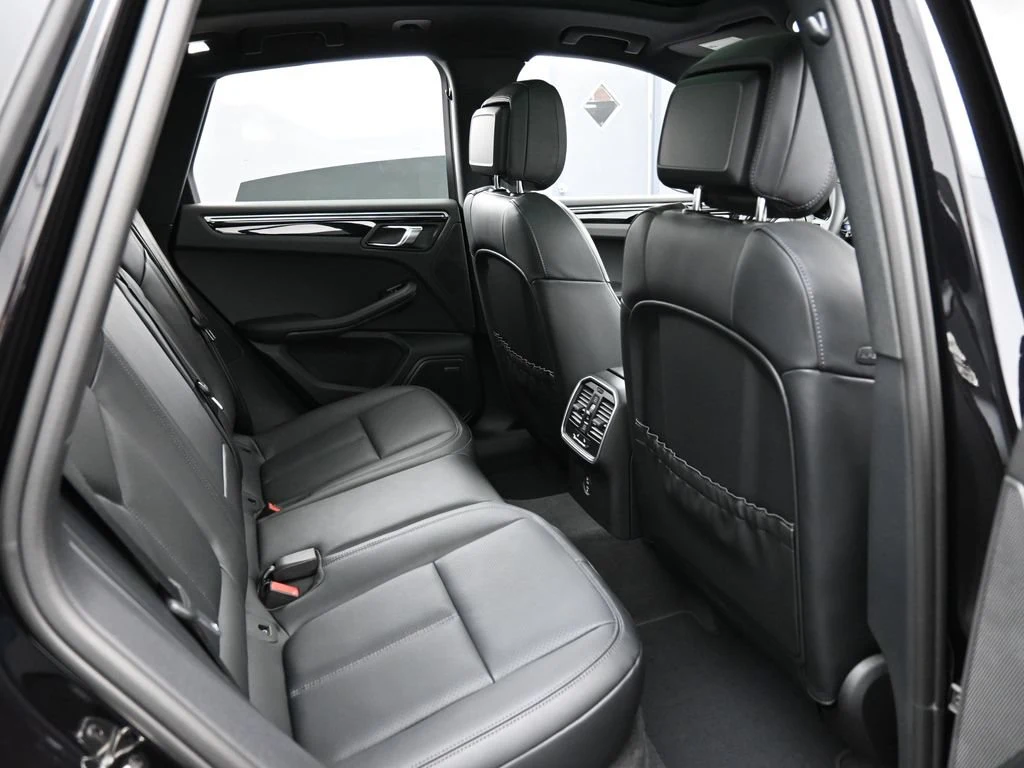 2026 Porsche Macan S interior, seats, Black