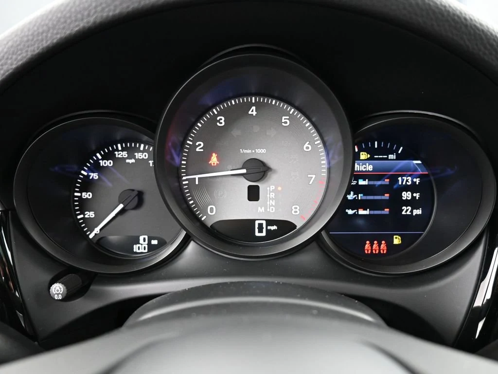 2026 Porsche Macan S interior, Black