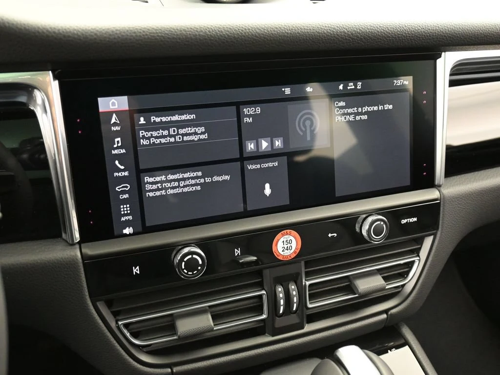 2026 Porsche Macan S interior, dashboard, Black