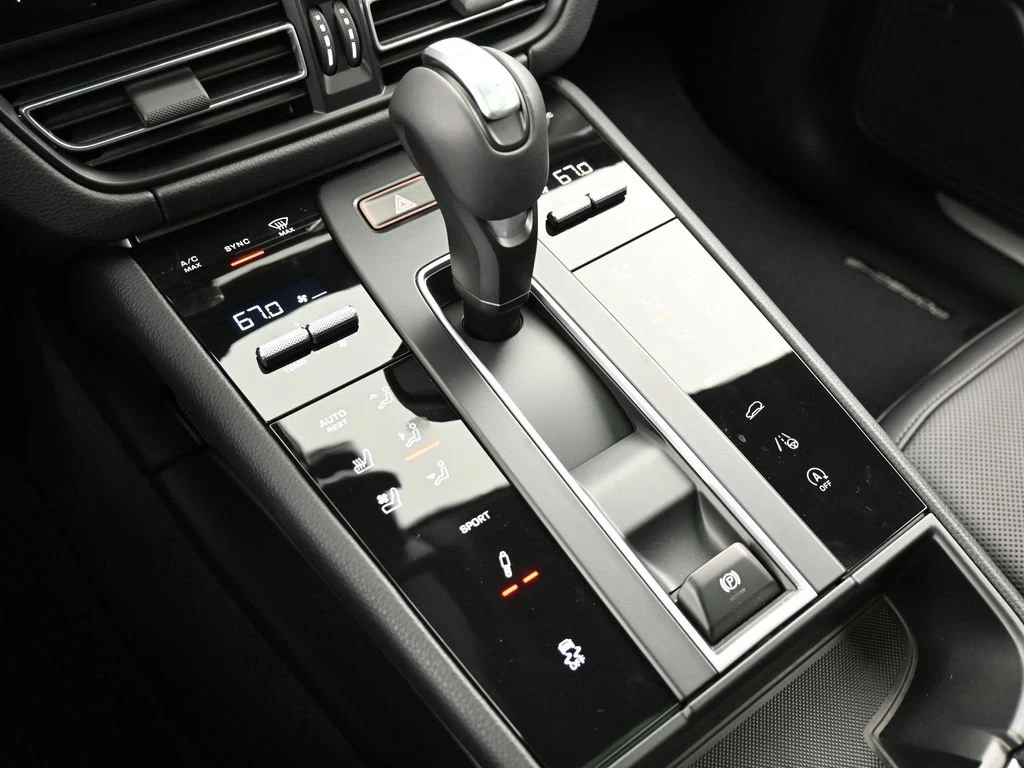 2026 Porsche Macan S interior, center console, Black