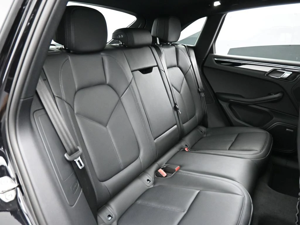 2026 Porsche Macan S interior, seats, Black