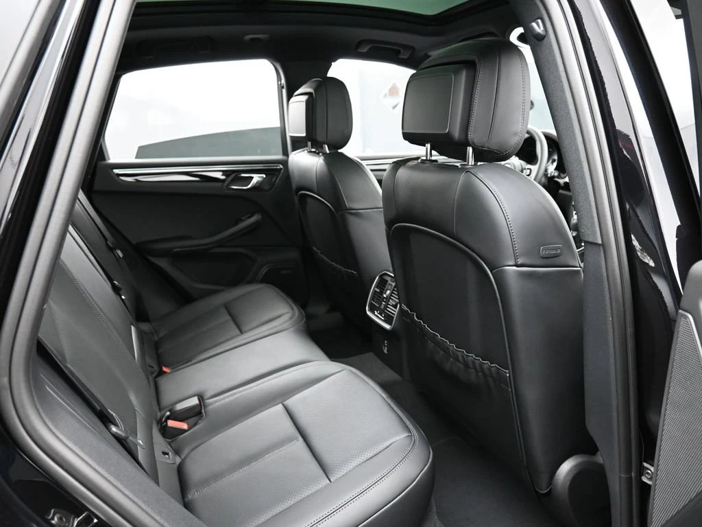 2026 Porsche Macan S interior, seats, Black