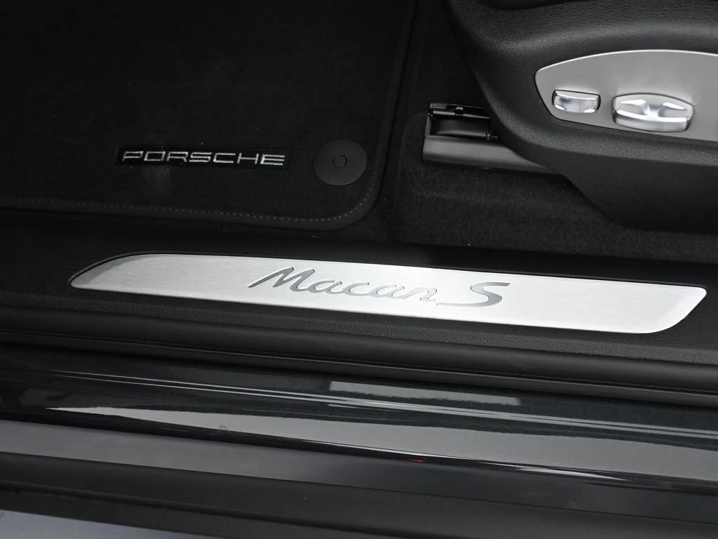2026 Porsche Macan S interior, door sill, Black