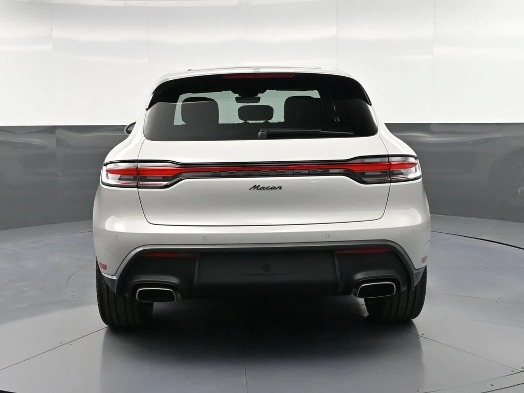 2026 Porsche Macan, rear three-quarter view, Grey