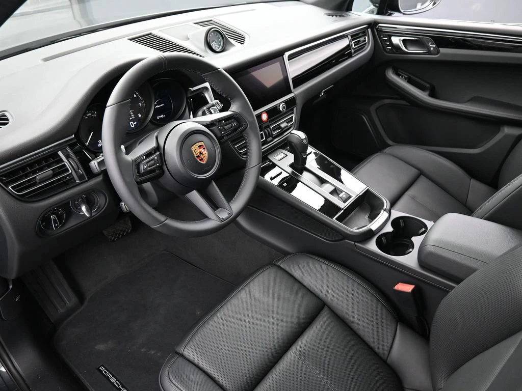 2026 Porsche Macan interior, Black