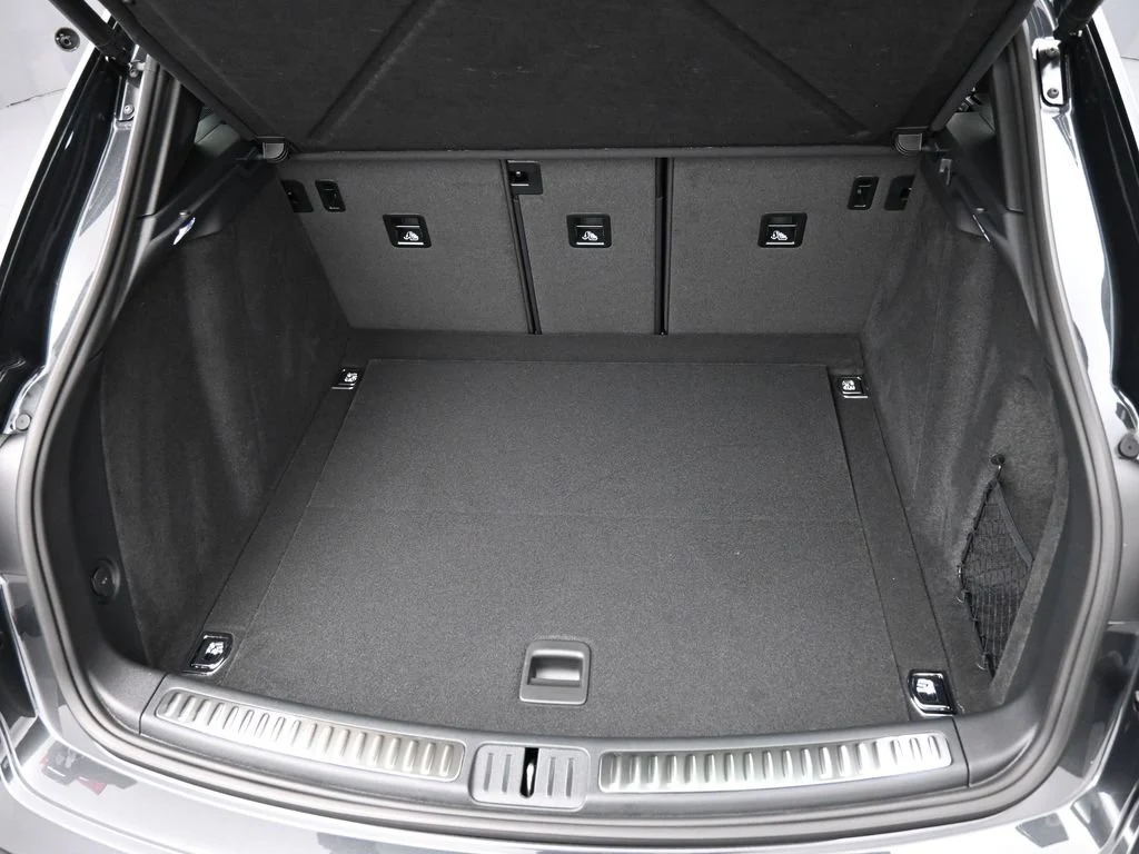 2026 Porsche Macan trunk