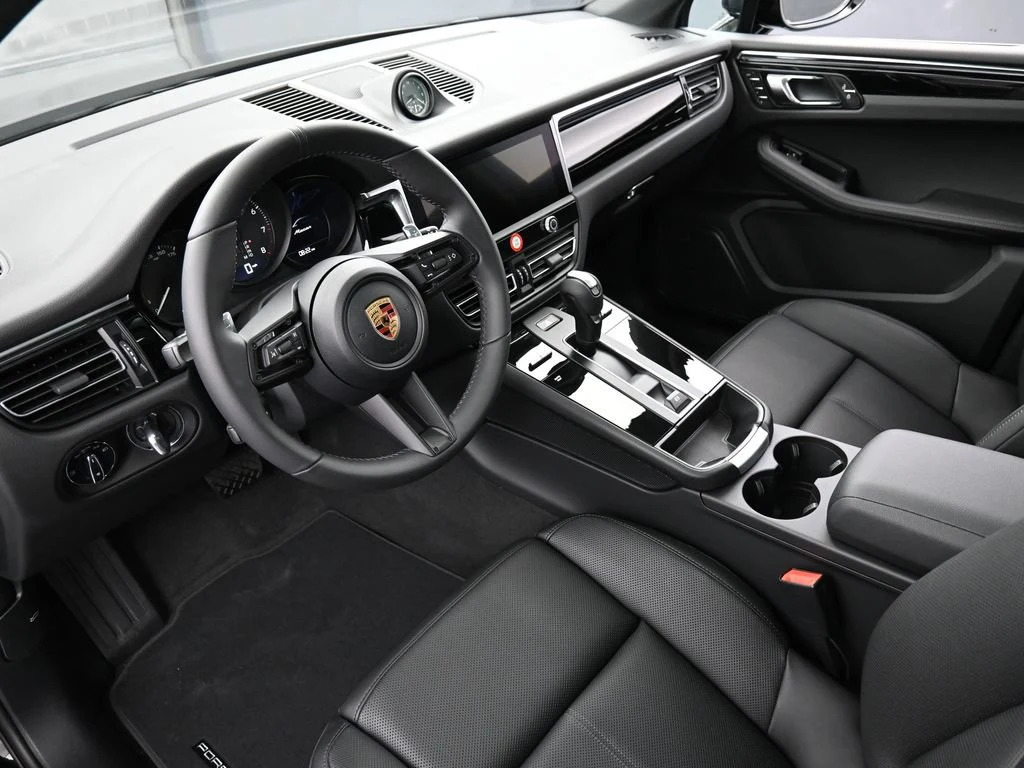 2026 Porsche Macan interior, Black