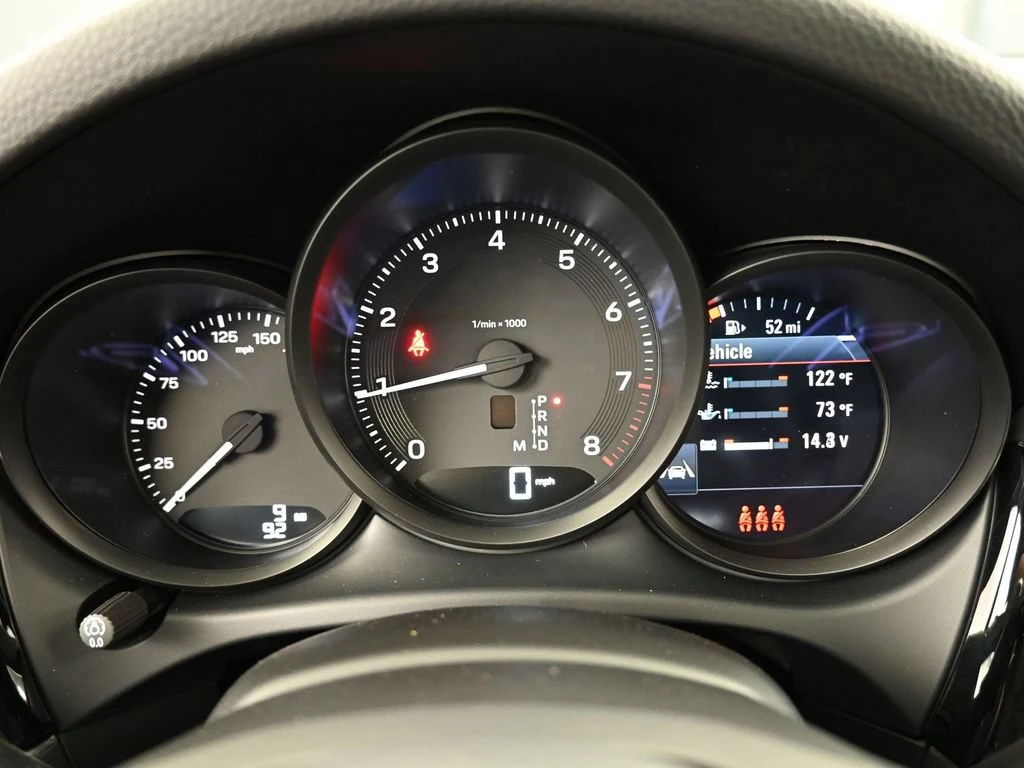 2026 Porsche Macan interior, Black